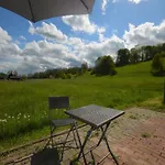 Retreat With Garden Views Appartement *