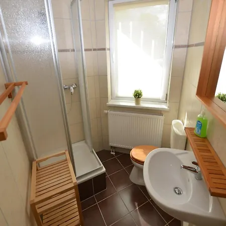 Retreat With Garden Views Appartement