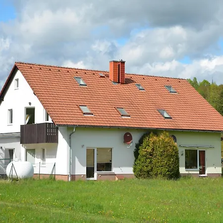 Retreat With Garden Views Apartament *